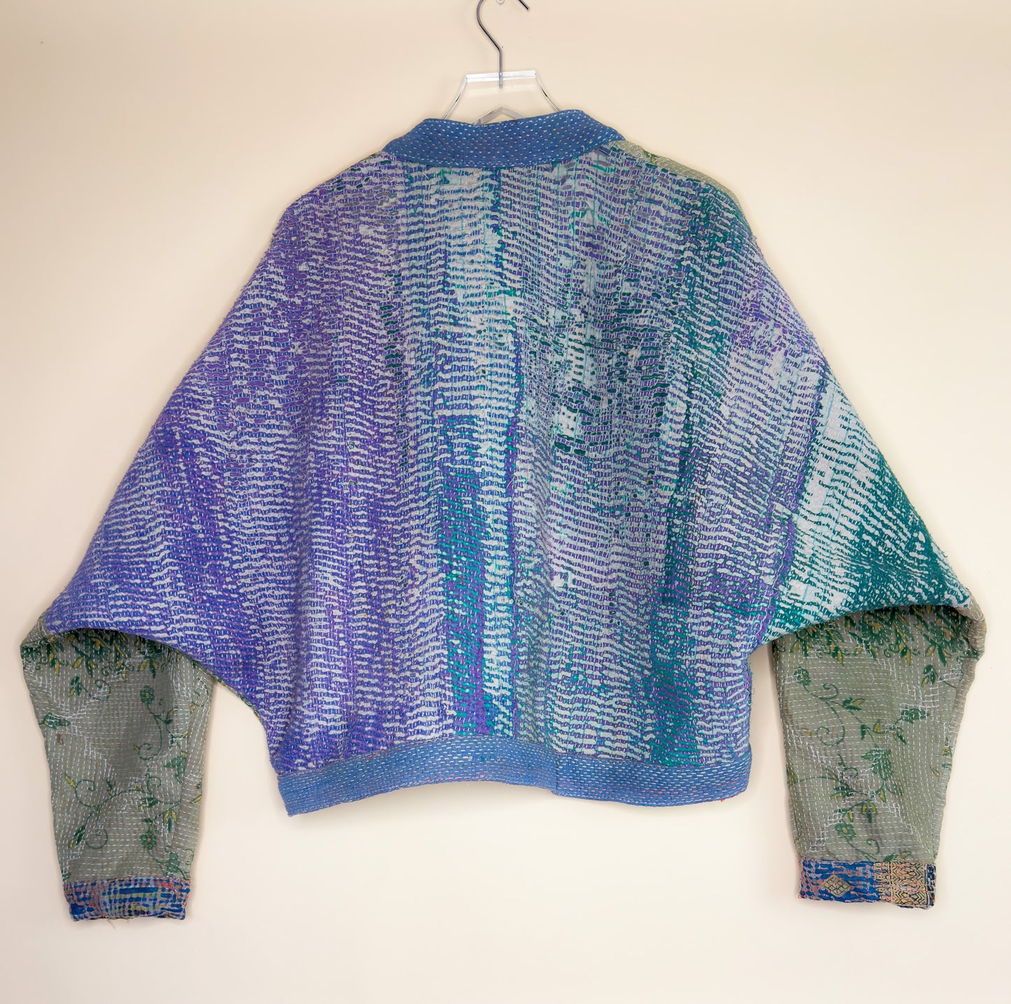 Vines | Raglan Sleeve Cropped Quilted Kantha Jacket | Reversible